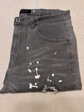 M Society Men’s Gray Distressed Denim Shorts Sz 38
